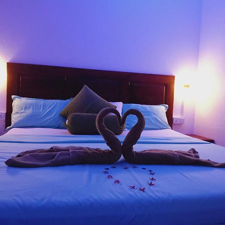 White Villa Hotel Trincomalee Εξωτερικό φωτογραφία