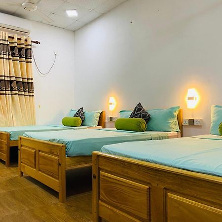 White Villa Hotel Trincomalee Εξωτερικό φωτογραφία