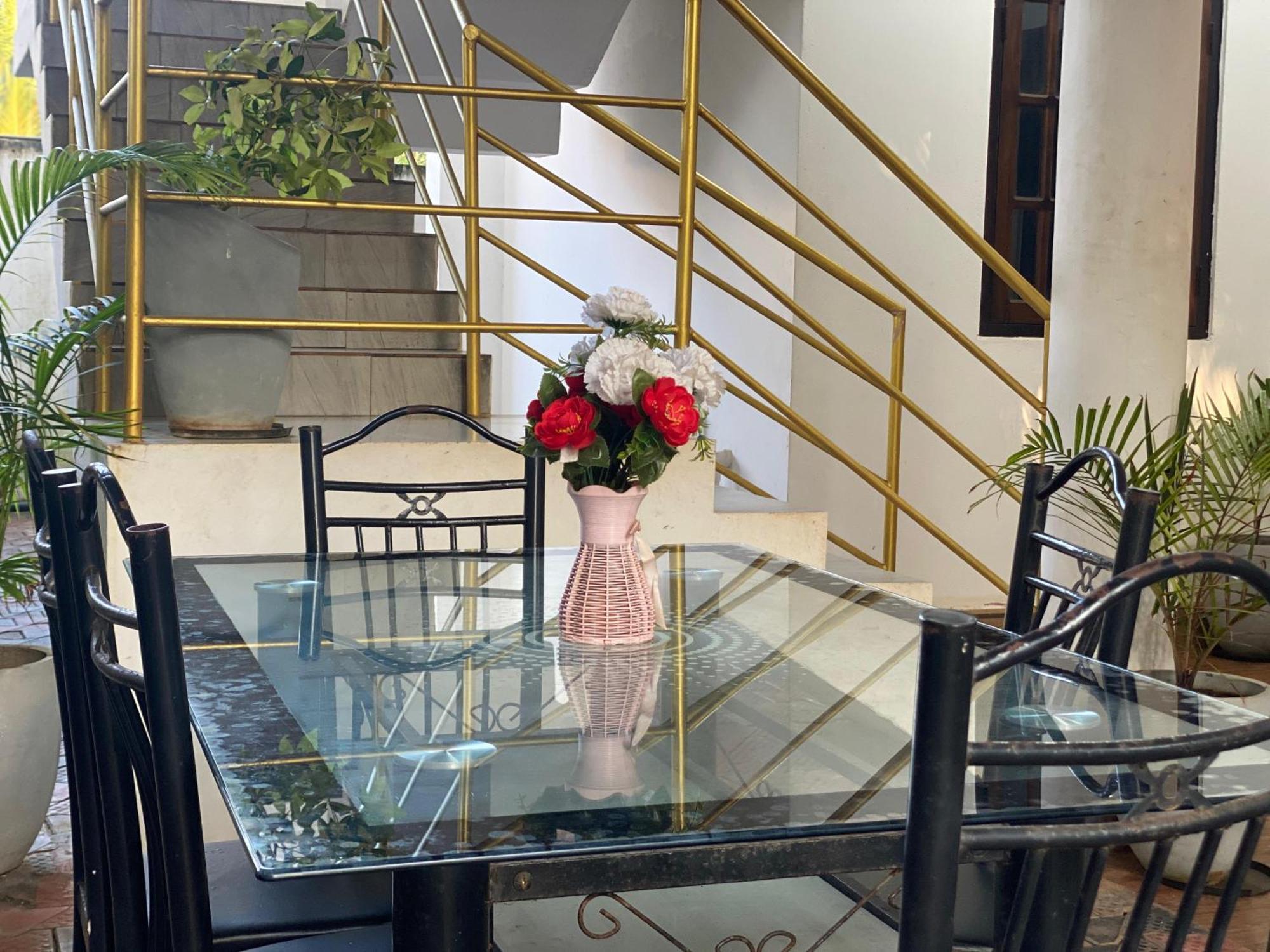 White Villa Hotel Trincomalee Εξωτερικό φωτογραφία