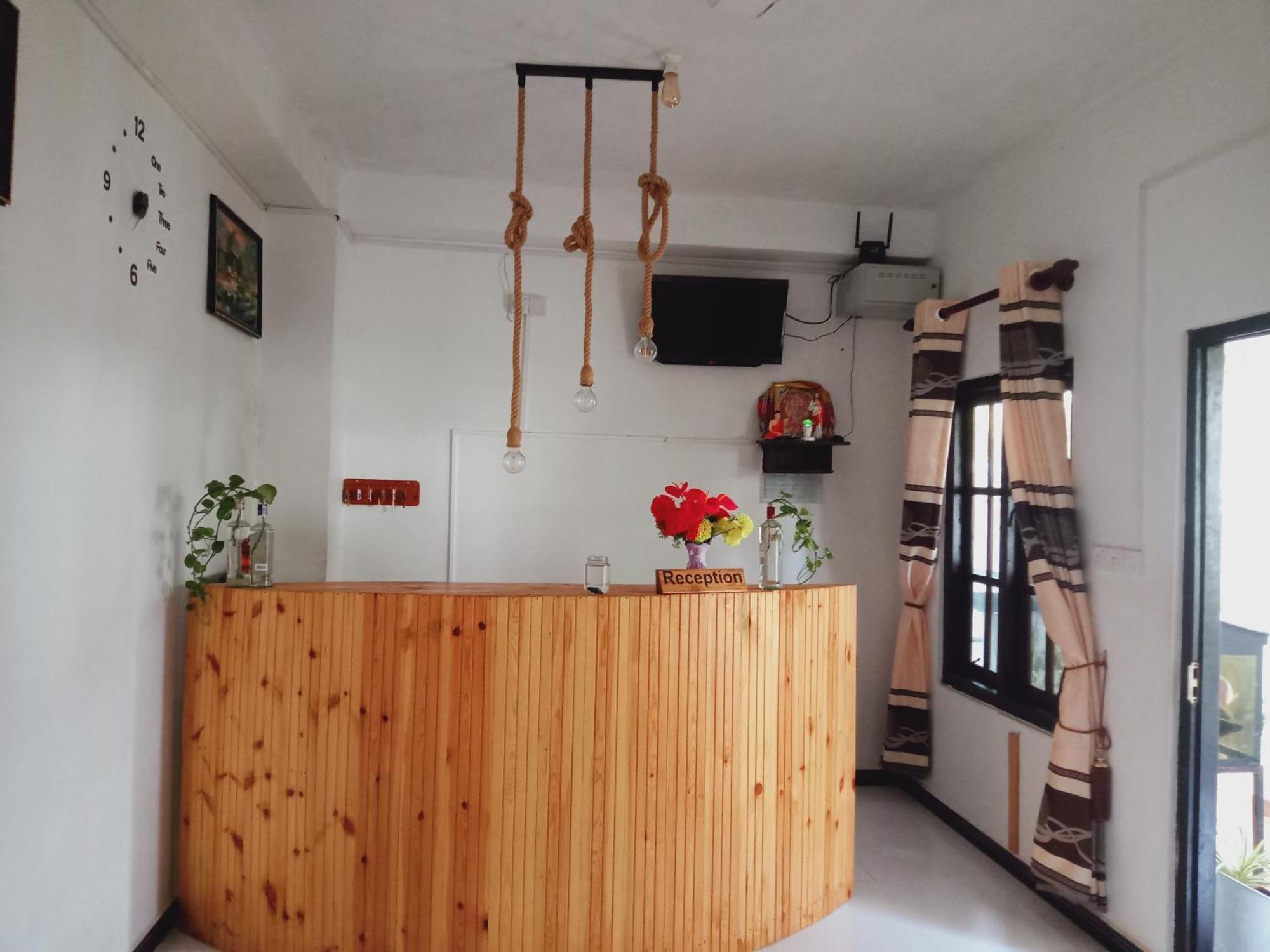 White Villa Hotel Trincomalee Εξωτερικό φωτογραφία
