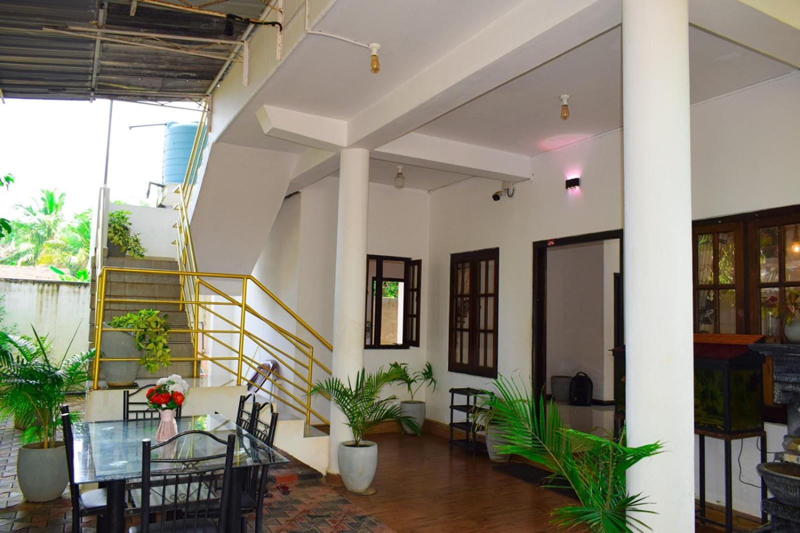White Villa Hotel Trincomalee Εξωτερικό φωτογραφία
