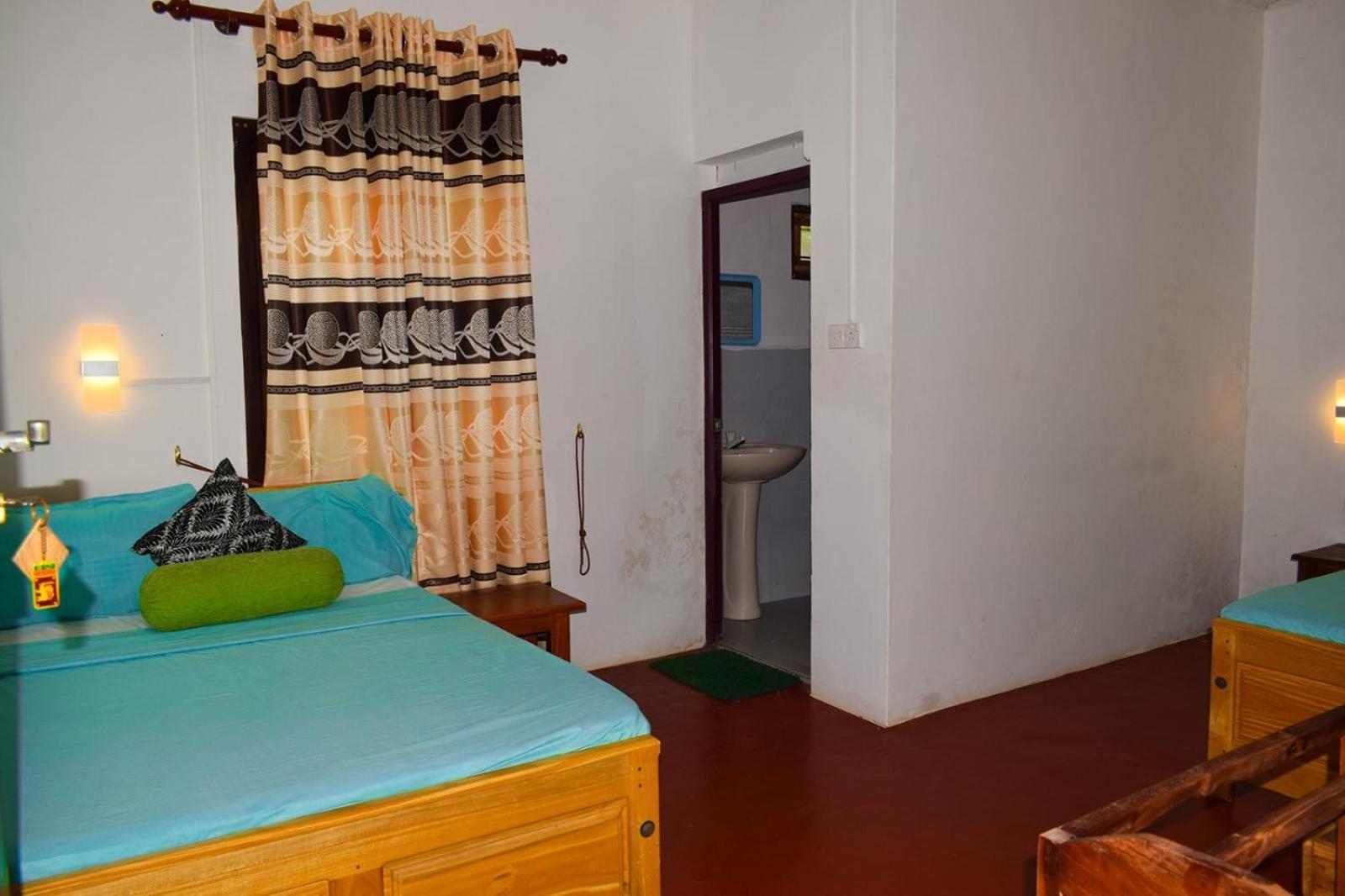 White Villa Hotel Trincomalee Εξωτερικό φωτογραφία